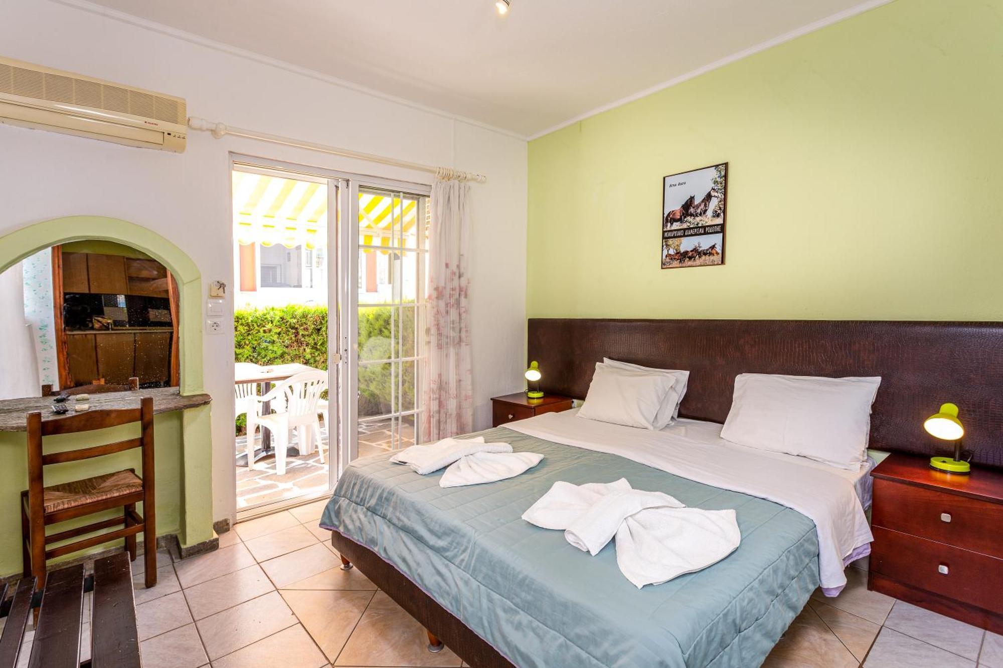 Hotel Melissa Gold Coast à Psakoudia Extérieur photo