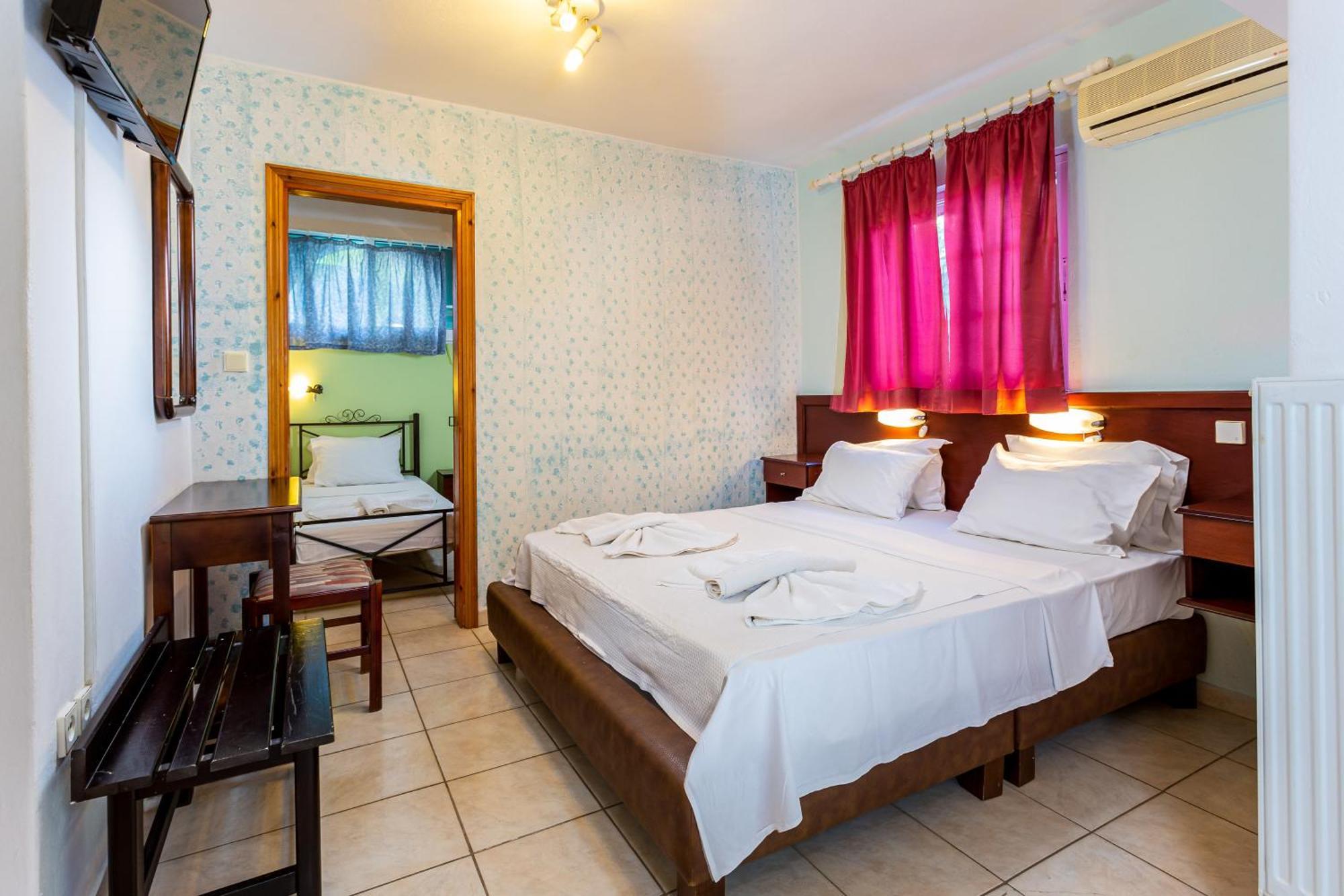 Hotel Melissa Gold Coast à Psakoudia Extérieur photo