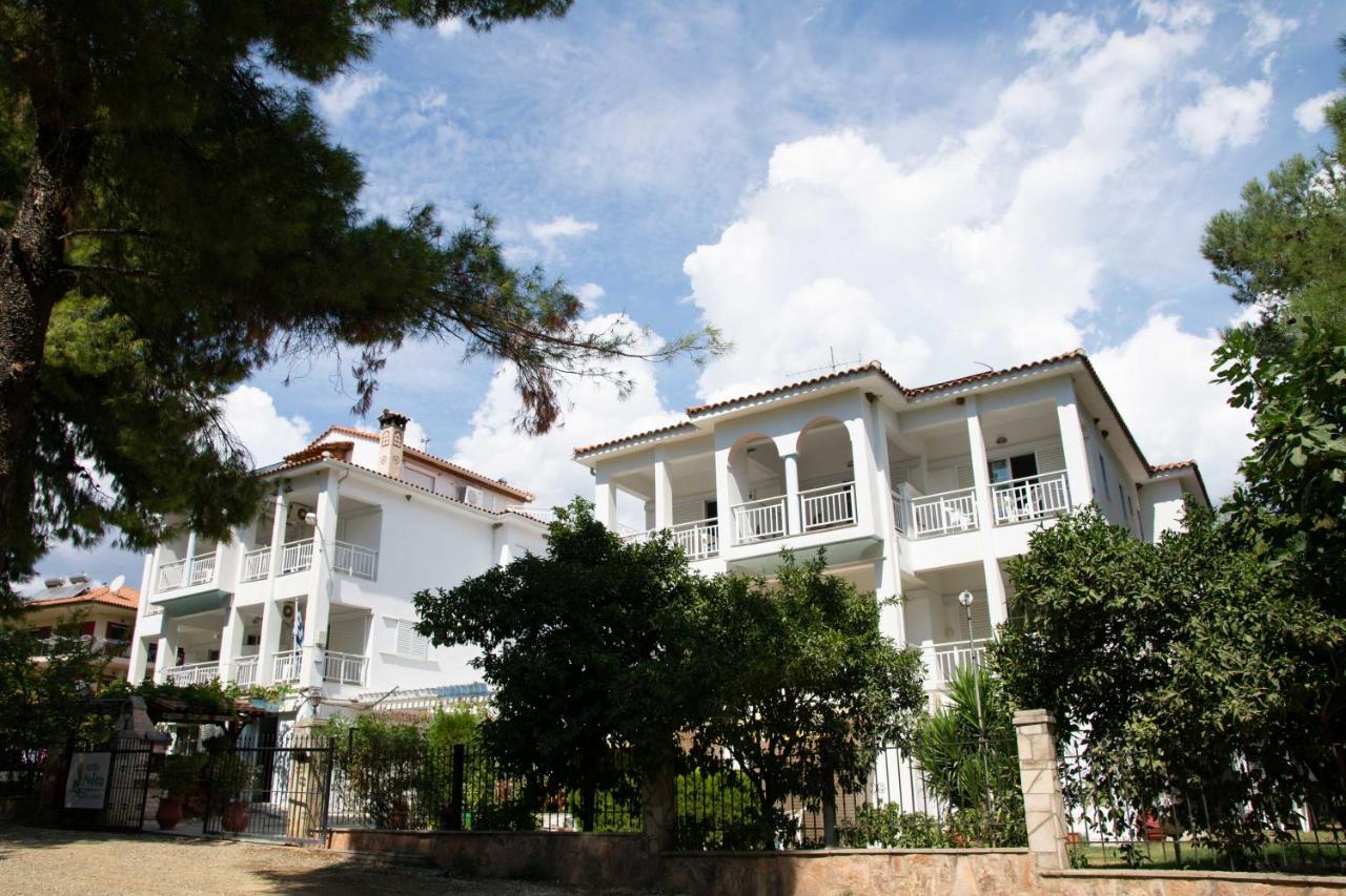 Hotel Melissa Gold Coast à Psakoudia Extérieur photo